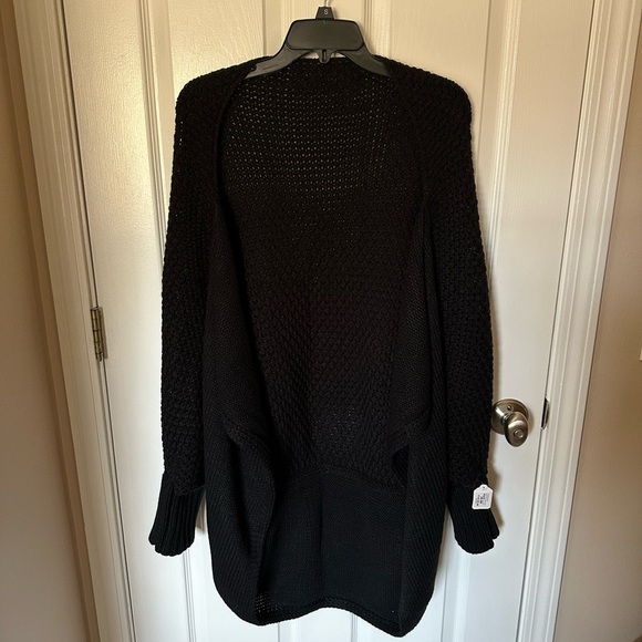 Black Oversized Cardigan Sweater - Picture 1 of 6